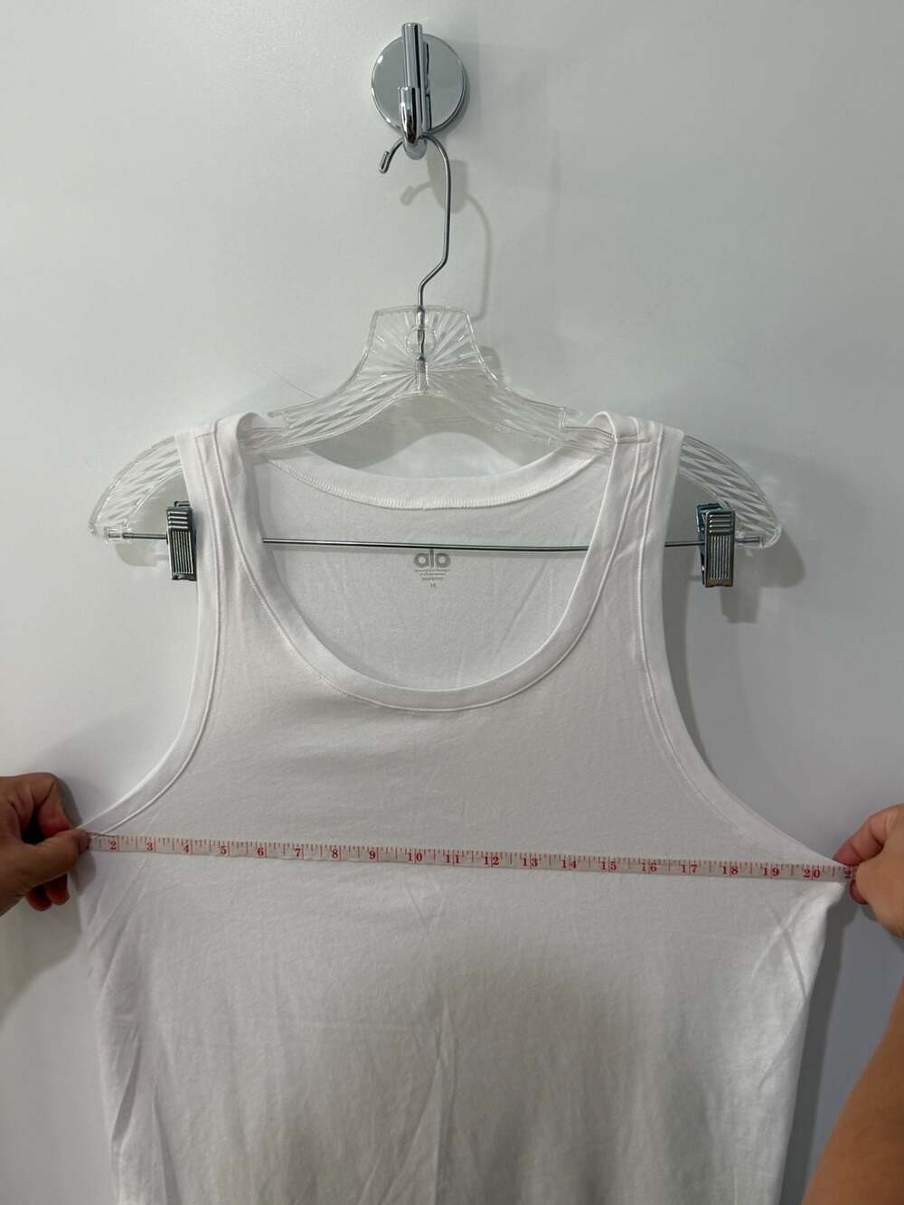 Alo Yoga Men's Basic Tank Top - Picture 5 of 7